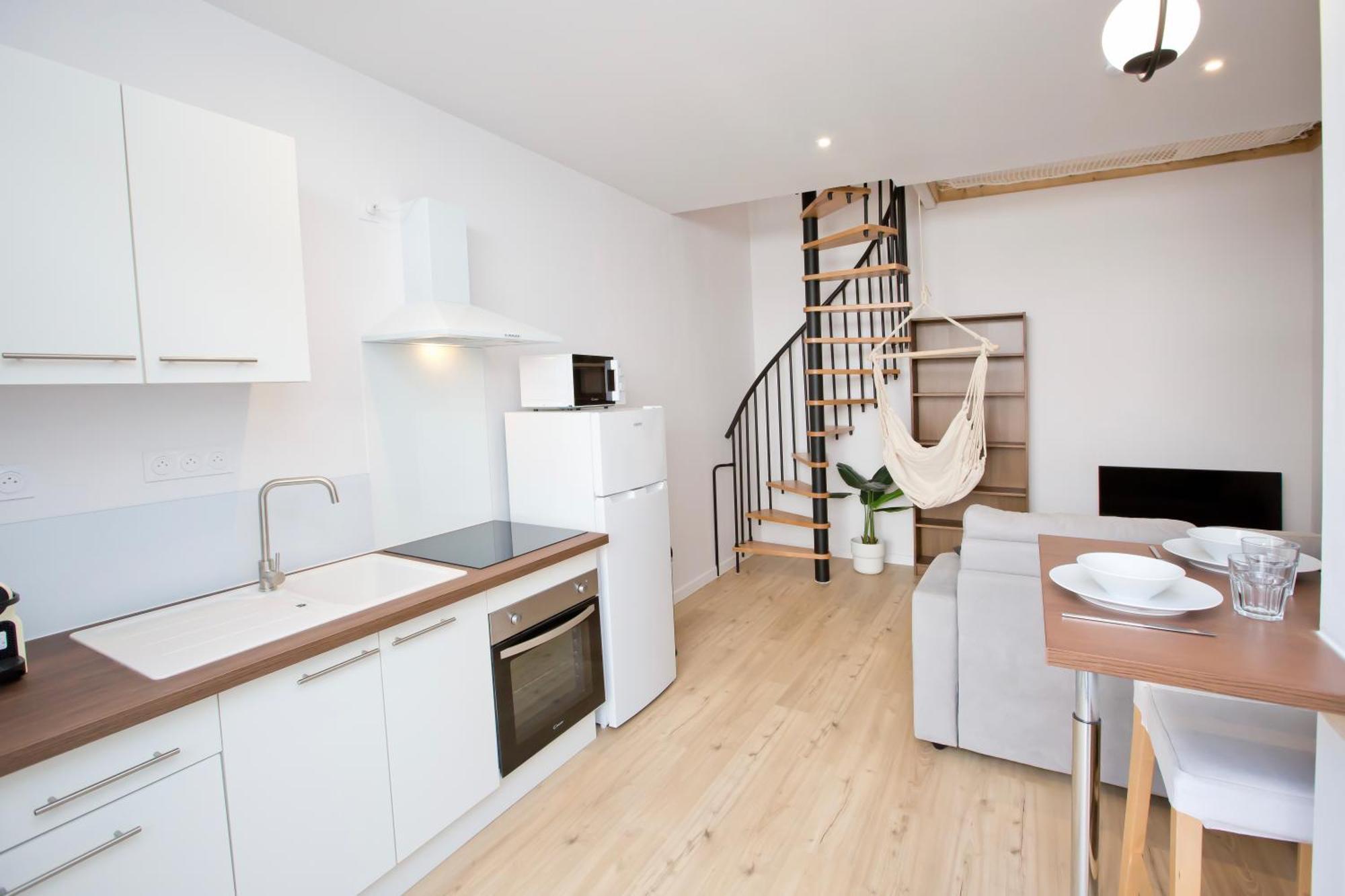 Montsejour - T2 Climatise Avec Filet Et Fauteuil Suspendu Apartment Tarbes Exterior foto